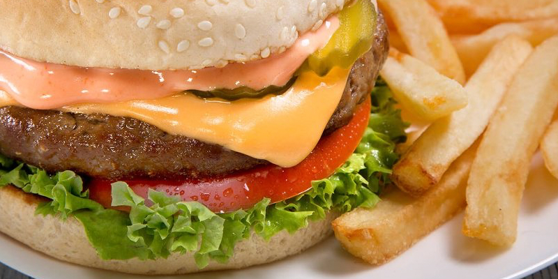 BAR RESTAURANTE TAMAY CAFETERÍA